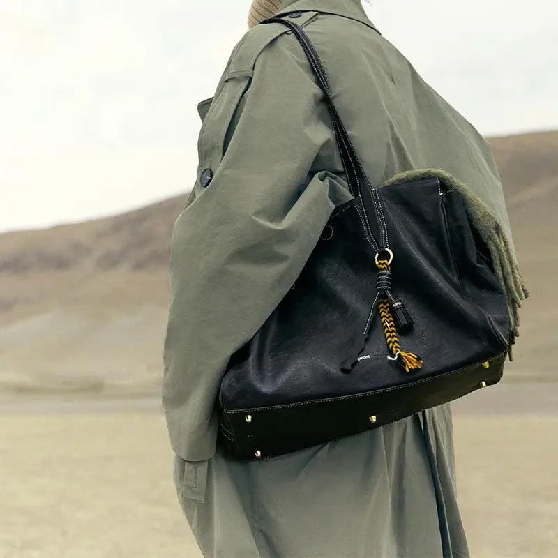 Travel Bag - Shoulder Tote